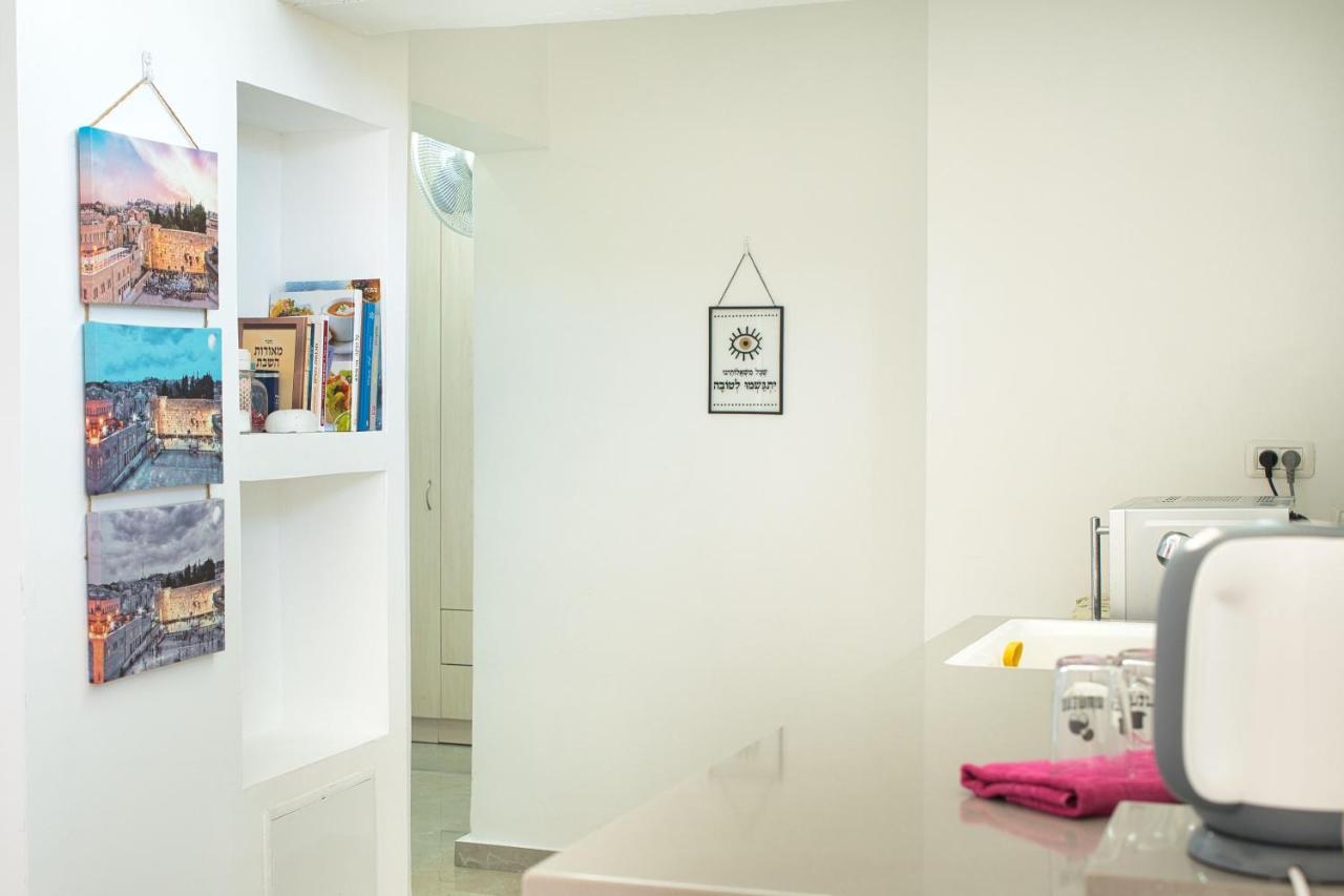 Oded Inviting Housing Apartment เยรูซาเลม ภายนอก รูปภาพ
